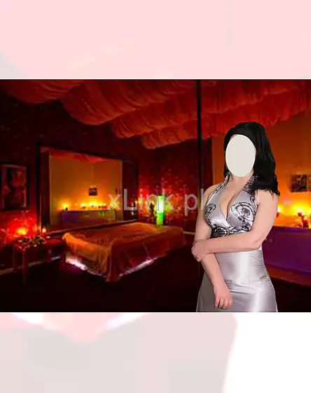 Laura Tantra Nuru Tao