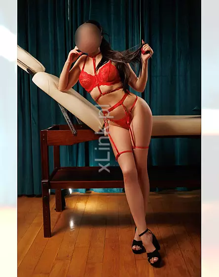 Seksowna Sara masaż