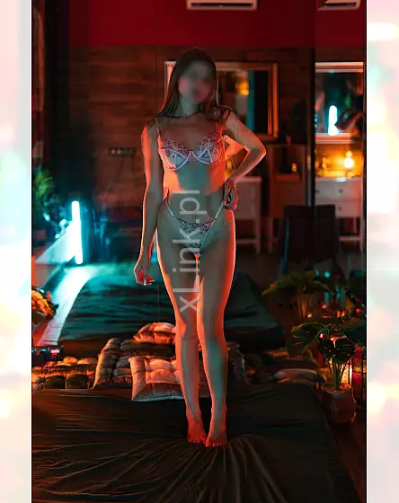 Stella -Blissful Massage